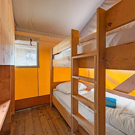 Aldeamento Turístico Easyatent Safari Tent Bijela Uvala