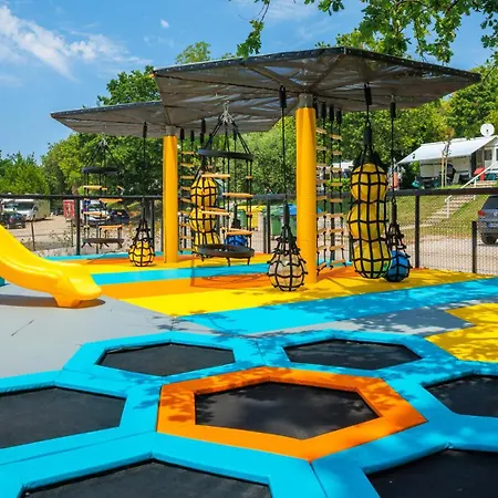 Feriepark Easyatent Safari Tent Bijela Uvala