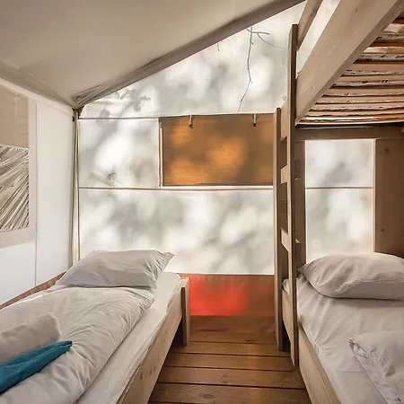 Easyatent Safari Tent Bijela Uvala Feriepark 4*